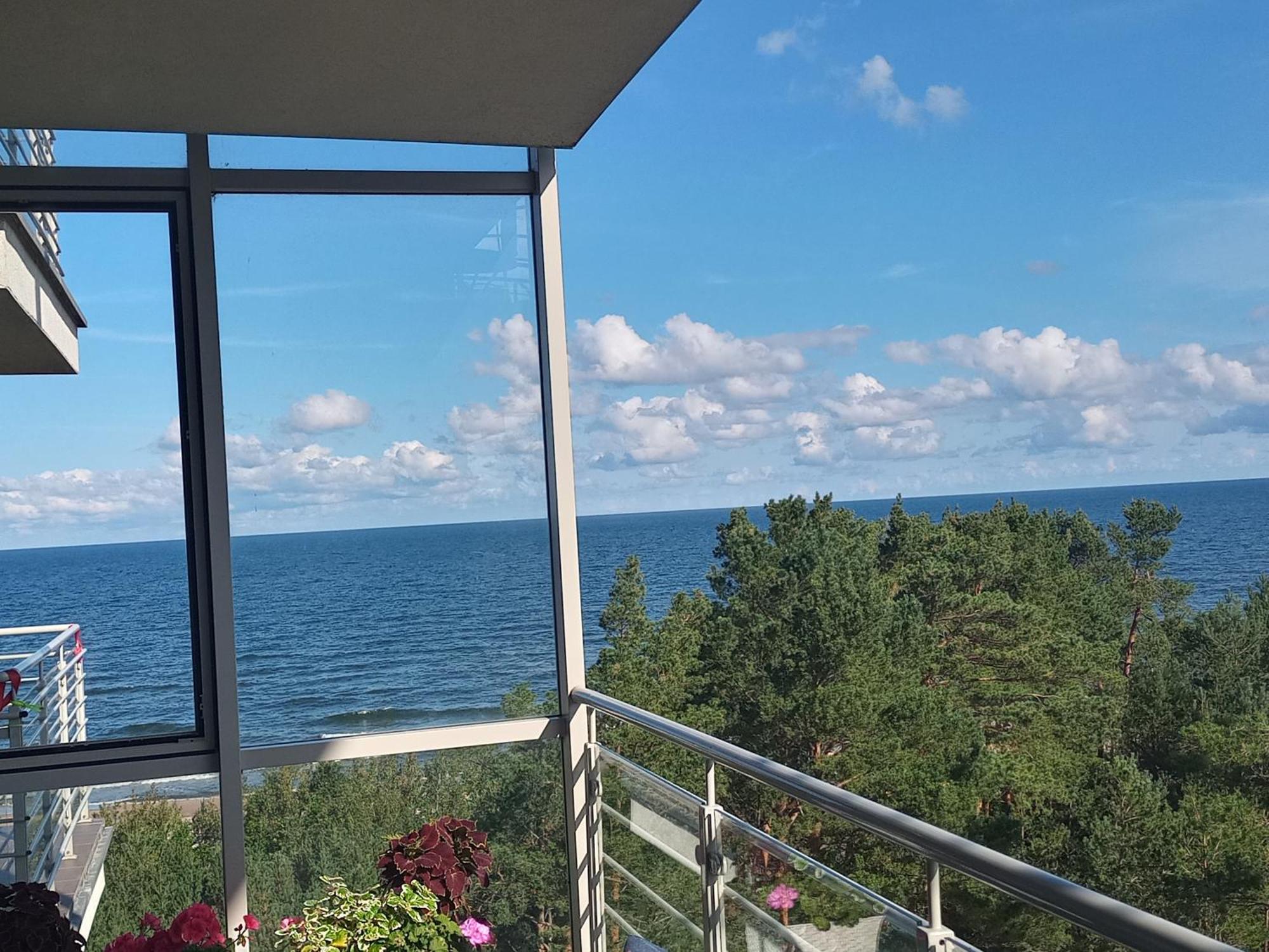 Apartament Z Widokiem Na Morze Dziwnówek Eksteriør billede